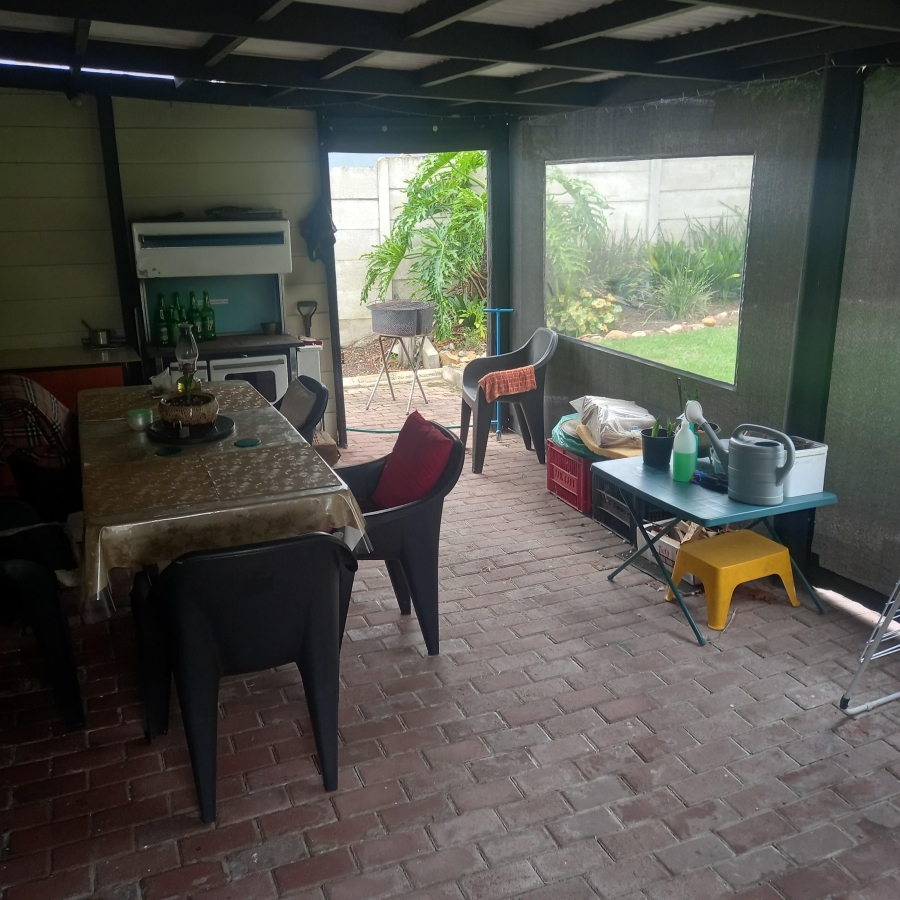 3 Bedroom Property for Sale in Groot Brakrivier Central Western Cape